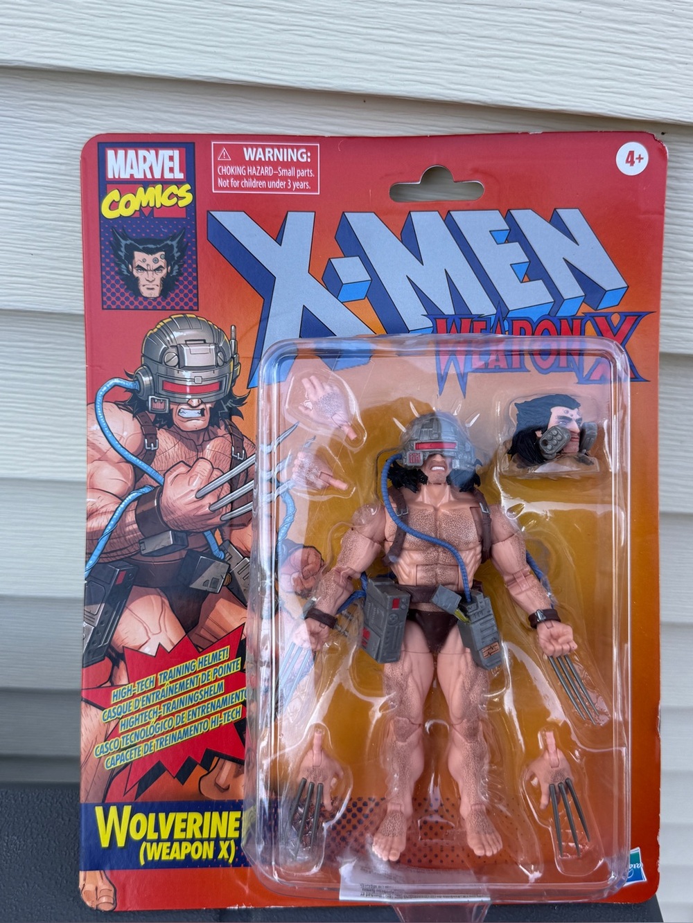 Marvel Legends Retro Series Wolverine WEAPON X Target exclusive NEW